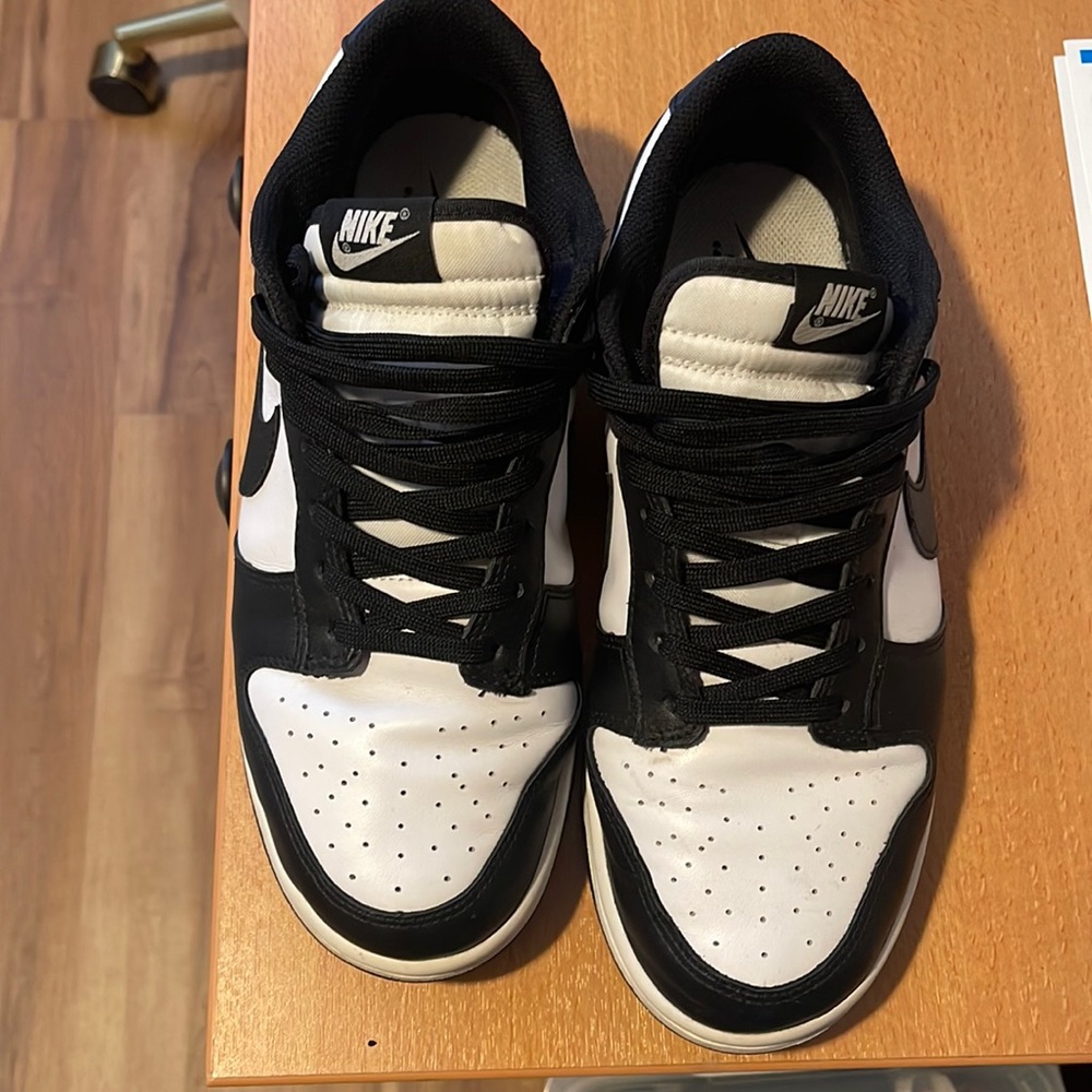 Nike panda dunks